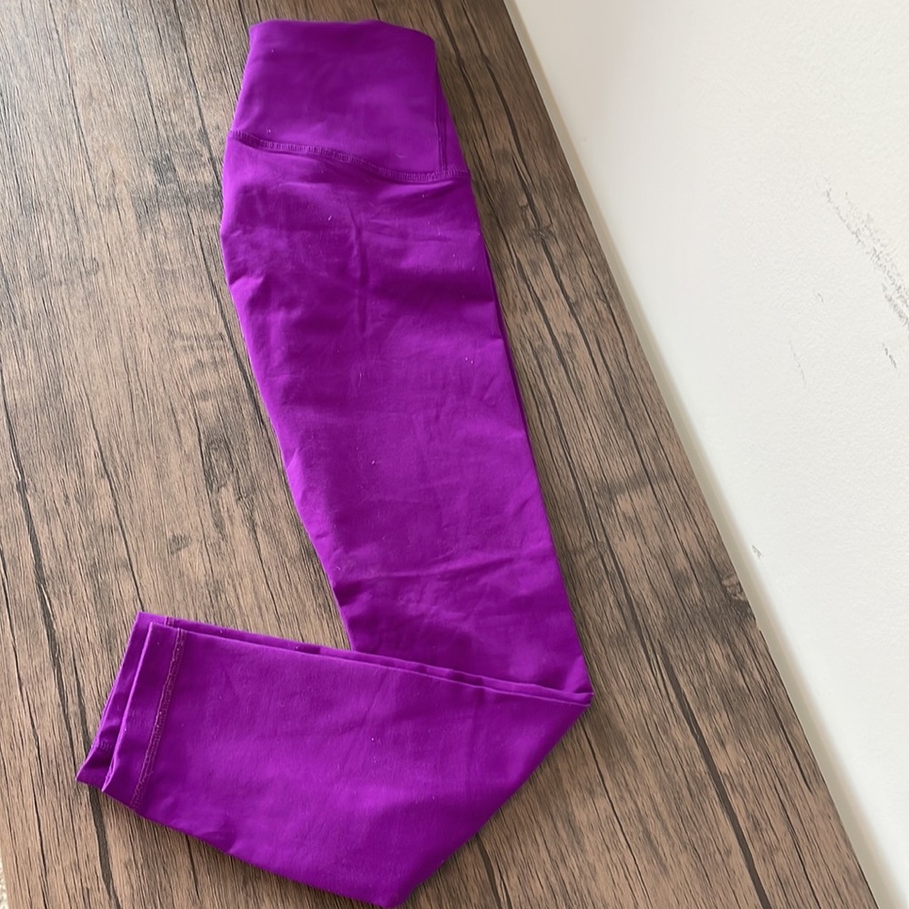 LULULEMON LEGGINGS PURPLE SIZE 6